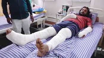 फरीदाबाद में गर्लफ्रेंड ने अपने प्रेमी के हाथ पैर तुड़वाए