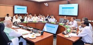 100 स्मार्ट सिटी हाईटैक की जाएंगी, नागरिक सेवाओं के नियंत्रण केंद्र होंगे स्थापित