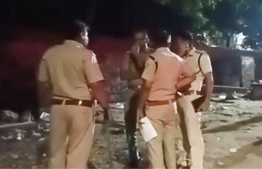 Faridabad Dogs Eat Child Dead Body