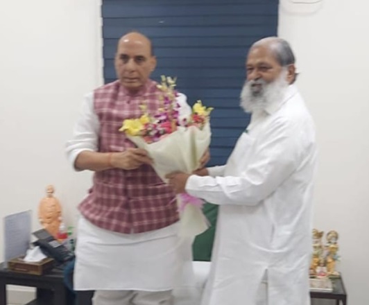 Cabinet Minister Anil Vij and Defense Minister Rajnath Singh