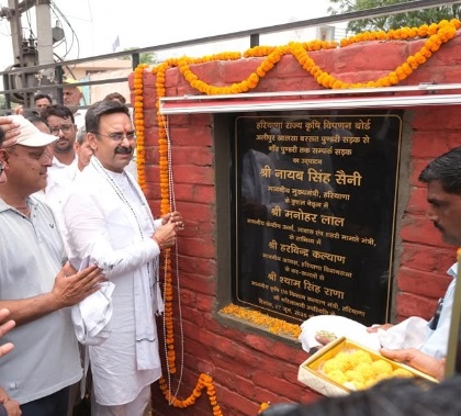 Inaugurated the connecting road connecting village Pundri to Alipur Khalsa, Barsaat, Pundri road