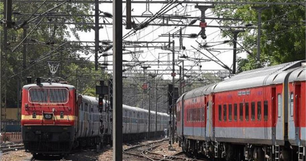 त्योहारी सीजन में रेलवे का तोहफा