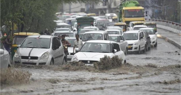 Heavy Rain Alert: दिल्ली-NCR