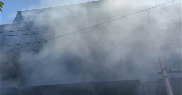 जूता फैक्ट्री में आग