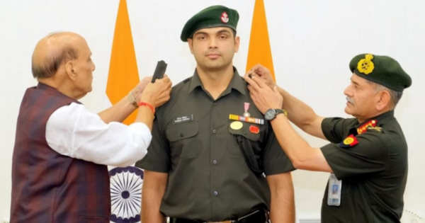 नीरज चोपड़ा को भारतीय सेना में मिला लेफ्टिनेंट कर्नल