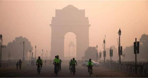 दिल्ली में फिर बढ़ा प्रदूषण