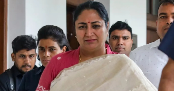 सार्वजनिक अवकाश घोषित